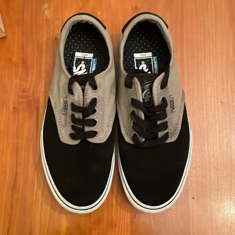 Mens vans